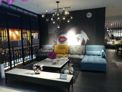 經(jīng)銷商展示10